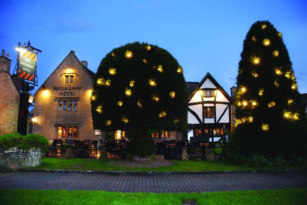The Broadway Hotel Ngoại thất bức ảnh
